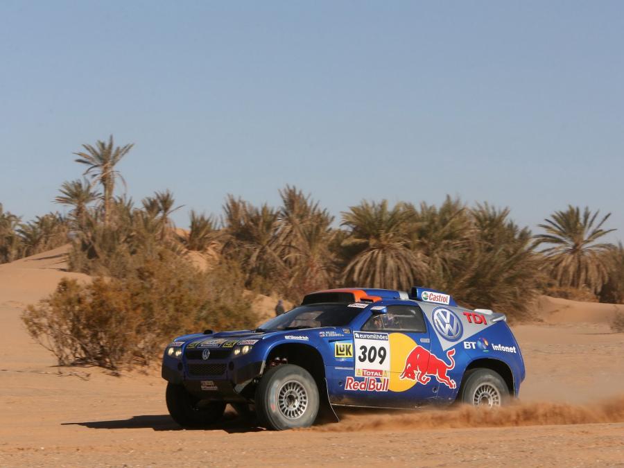  Volkswagen Touareg Race 2 2005 года  (фото 21 из 30)